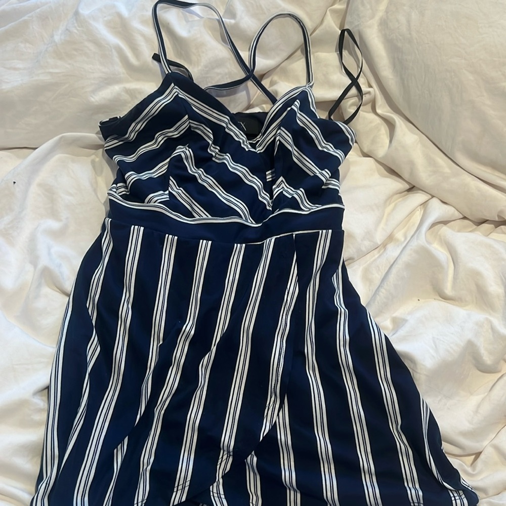 Striped romper - Picture 1 of 3